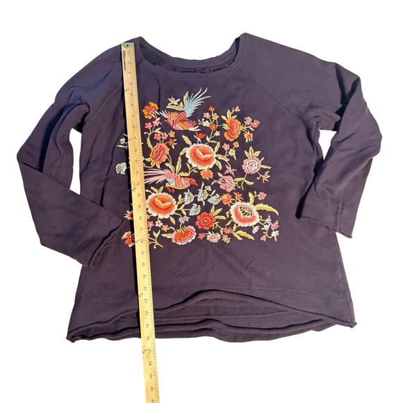 JW Los Angeles Joylove Light Tops - Johnny Was Los Angeles Joylove Light Embroidered Floral Sweatshirt Womens Size L